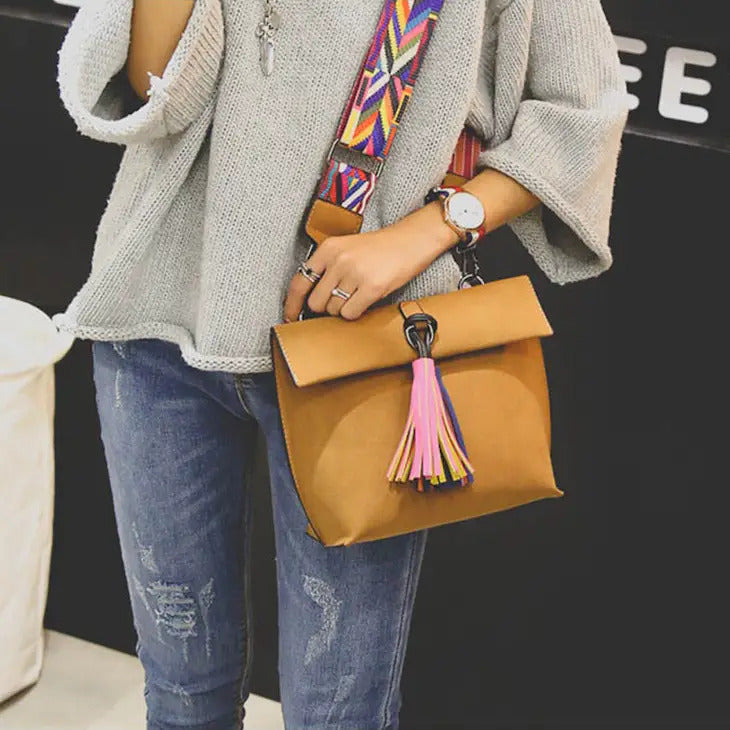 Borsa a tracolla Boho con nappe