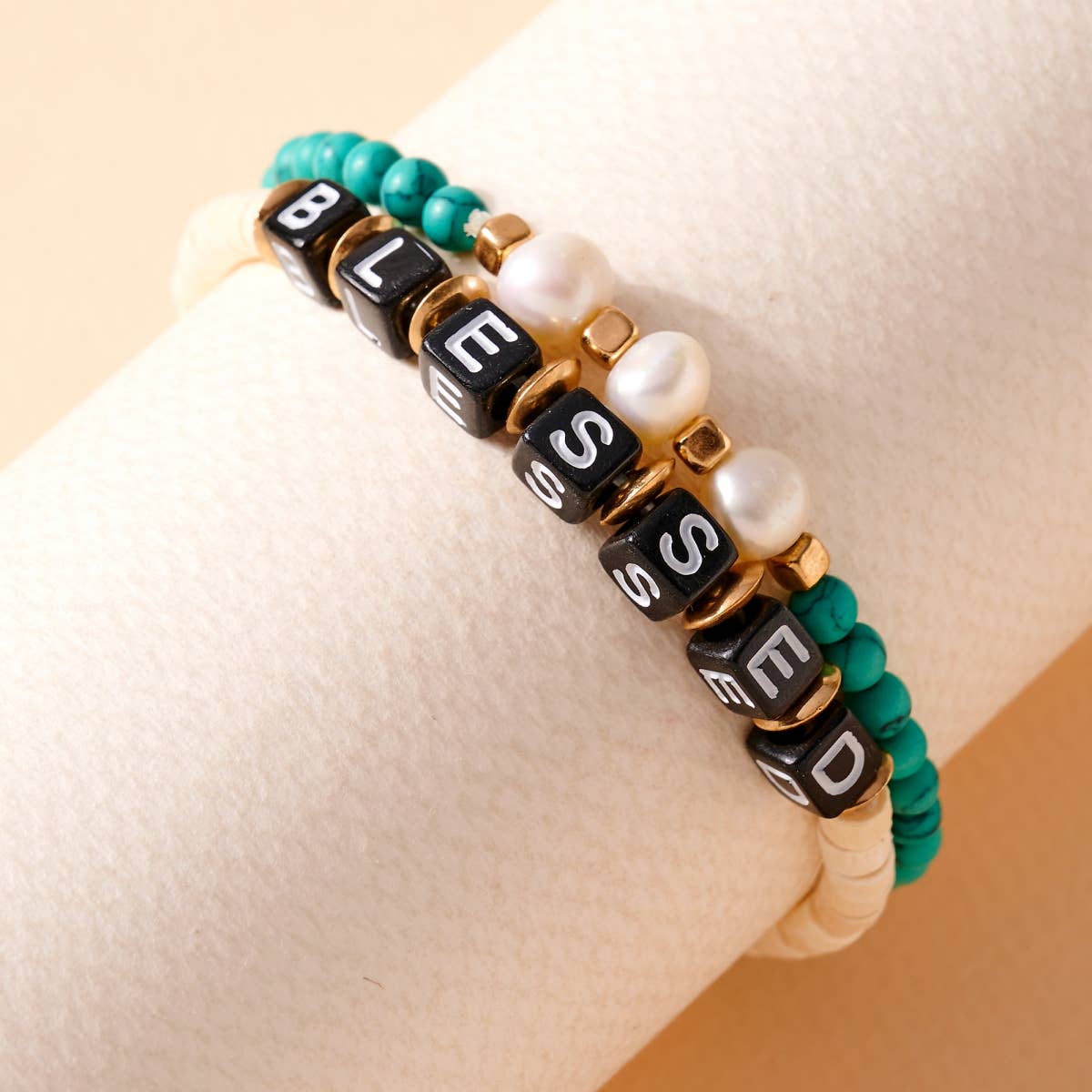 Conjunto de pulseras de piedras de perlas inspiradoras BLESSED