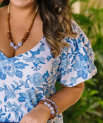 Collana Oakley Chinoiserie e legno dipinto in marrone