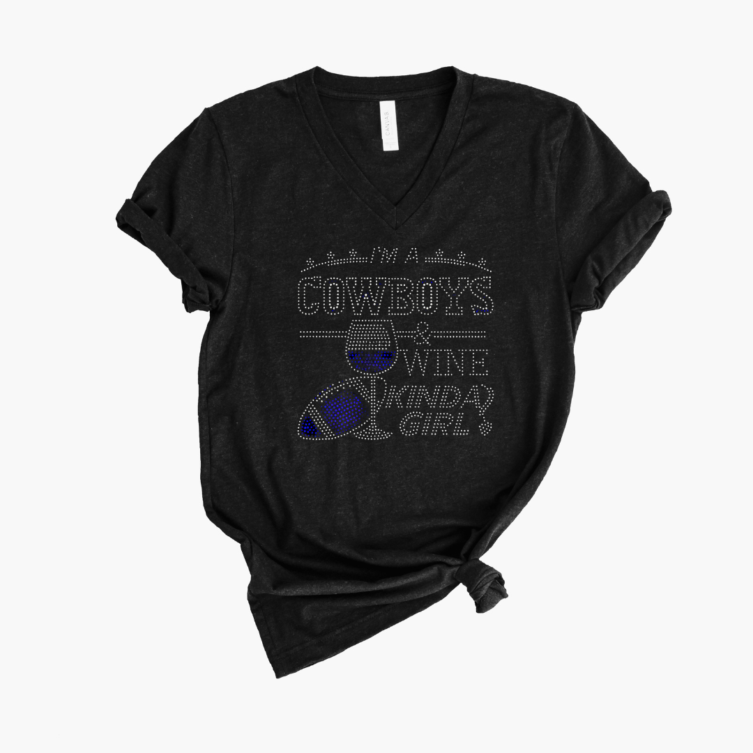 Cowboys Wine Rhinestone camiseta negra con cuello en V